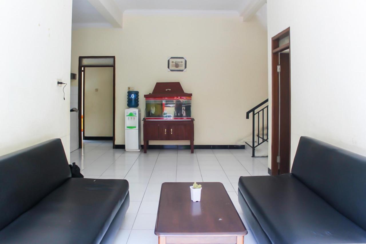 Koolkost Syariah Near Universitas Ahmad Dahlan Kampus 1 Yogyakarta Exterior photo